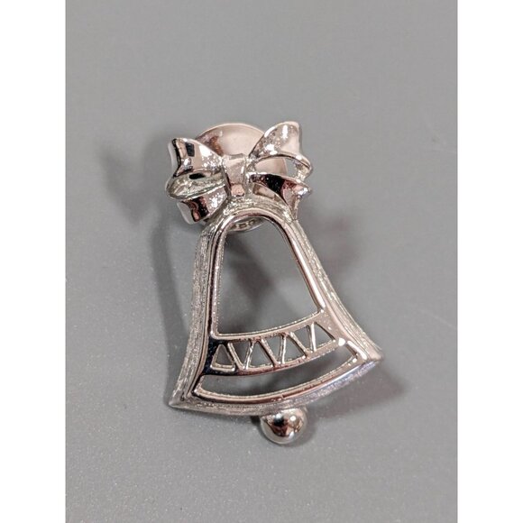 Vintage Avon Christmas Bell Silver Tone Pin Brooch Pin - Picture 6 of 8
